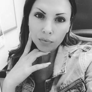 Meet your Posher, Alicia